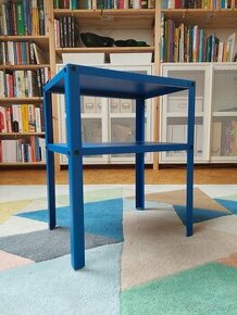 Noční stolek IKEA Knarrevik
