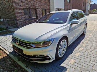 VW Passat Variant 4 Motion R-Line / DSG / Perleťová barva
