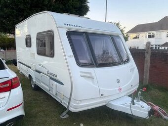 Sterling Europa 460 r.v.2008 pro 2/3 osoby Pojezd