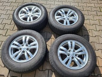 ALU kola, zimní pneu 215/70 R16 Mitsubishi