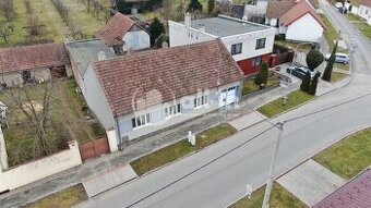 Prodej RD 5+2, Kozlany, pozemek 800 m2