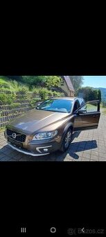 VOLVO XC70 D4 AWD TOP STAV