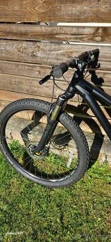 Horské kolo Specialized