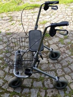 Zdravotní pomůcky.
