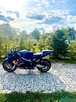 Stunt CBR f4i