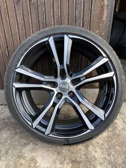 Alu kola 8Jx18 ET 40 5x112 pneu 215/40 R18 zimní