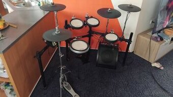 Yamaha DTX562K