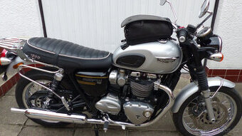Triumph bonneville, tank bak,zadní nosič.