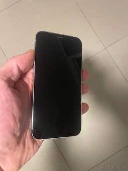 IPhone 12pro bílá barva
