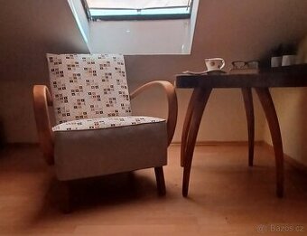 Křeslo Halabala C + stolek pavouk 30.10.jedu směr Jihlava
