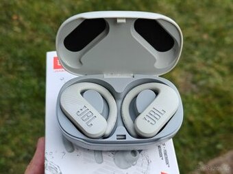 BT sluchátka JBL Endurance Peak 2
