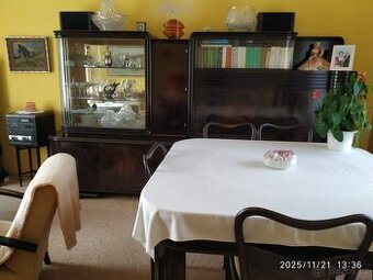 Starožitný zakázkový nábytek - jídelna/příborník/sekretář