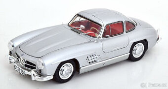 1:18 MercedesBenz 300 SL Flügeltürer Gullwing W198 1954