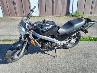 Honda NTV 650 Revere 1994, rozprodám po dílech