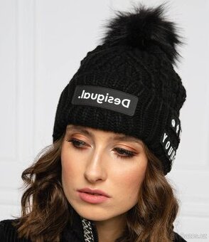 Desigual čepice vel. UNI