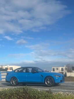 BMW predam krasny zberatelsky model. Mierka 1:18 a 1:43.