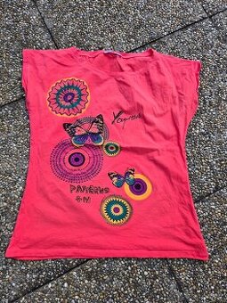 Prodám 3x dámské triko velikost S. Cena za vše.