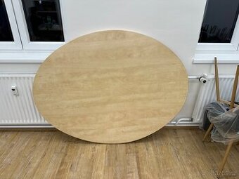 🛋️ Nabízím k prodeji: Oválný jednací stůl, 155 × 118 cm
