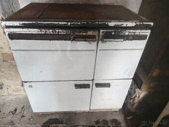 Sporák na tuhá paliva