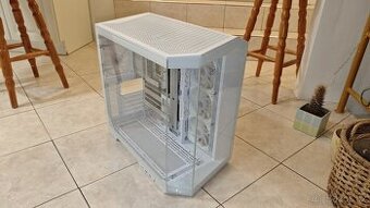 Základní deska + Počítačová skříň - MAG PANO 100R PZ a Z890