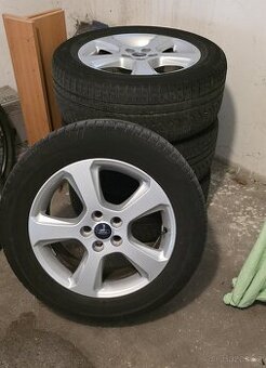 Sada kol ( zimní ) 235/55/17 - 103 V vč. čidel tlaku