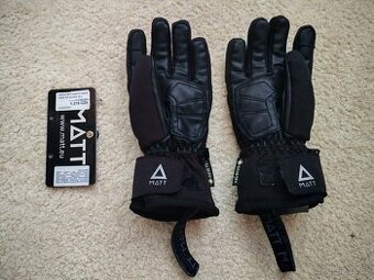 30) rukavice lyžařské, zn. Matt