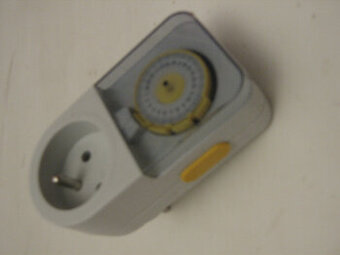 Predám spínacie hodiny