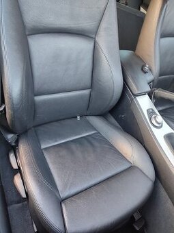 BMW E91 sport sedadla černá kůže sedačky