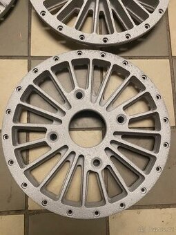 Litinové středy kol