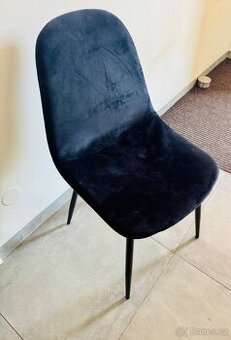 Jídelní židle cerne