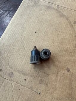 Jawa/Čz - železné fajfky na svíčku