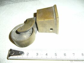 Kolečko k noze klavíru, cimbálu