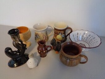 Keramika - hrnky, váza, svícen, pohárek ...
