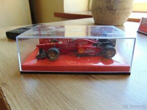 Ferrari 1:43 a