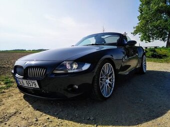BMW Z4 2.5 141 kw , manual 5 rychlostí , kožený interier