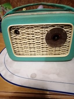 Kabelkové Rádio