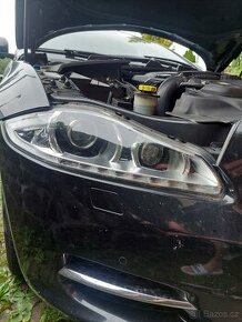 Přední světla Jaguar XJ 351 (Original bixenony)