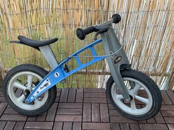 First bike modrý
