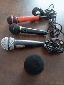 2 mikrofony