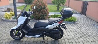 Yamaha 250 X-MAX