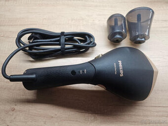 Napařovač Philips 7000 Series STH7060/80