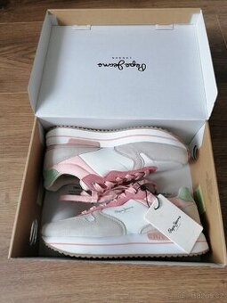 Nové boty Pepe Jeans
