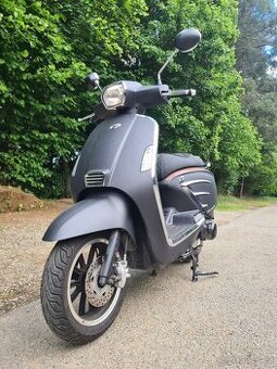 TERRA 125i