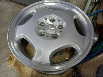 R16 7,5J ET41 5x112 kola Mercedes 210