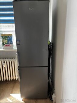 Lednička a pračka