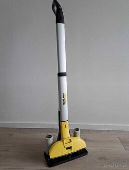 Elektrický mop Kärcher EWM2