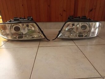 Prodám světla na Audi A6 - 1