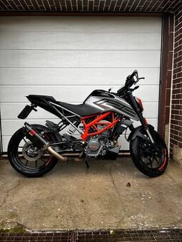 KTM Duke 125