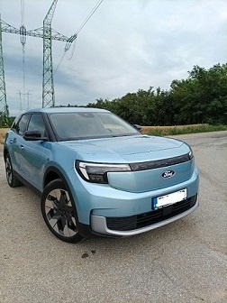 Ford Explorer Premium top stav 1 majitel