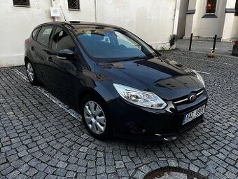 Ford focus 1.0 turbo 74kw,2012,160 tis najeto